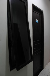 Pintu Kamar